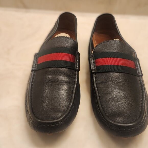 Gucci Black Loafer Slip Ons Pebble Sole - Picture 3 of 7